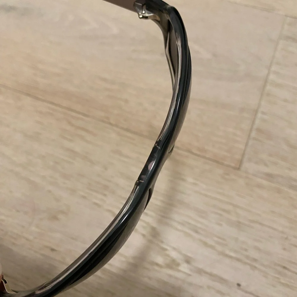 Burberry Black Wrap Sunglasses with Check Inside and on Arms 8436/S 58/14 Size - Picture 13 of 16